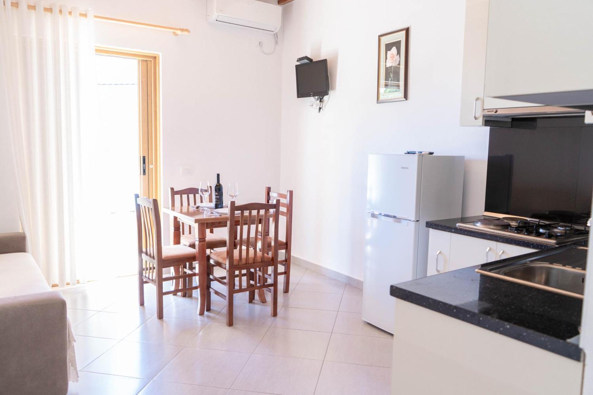 Vila Anxhelo Vlore Exterior photo