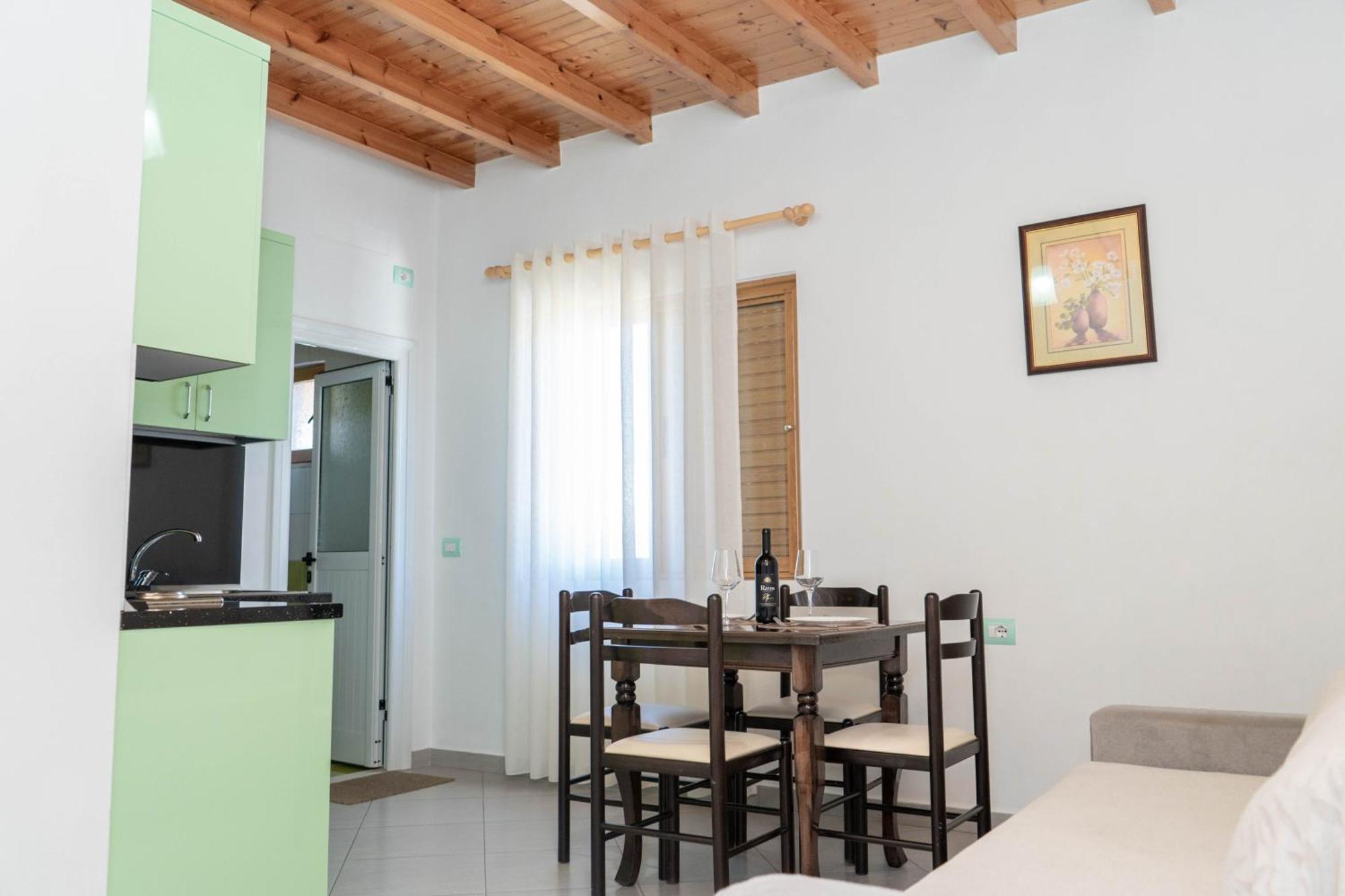 Vila Anxhelo Vlore Exterior photo